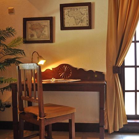 Breezes Beach Club And Spa Буэхуу Экстерьер фото