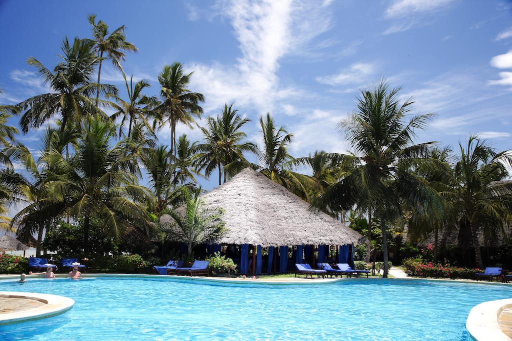 Breezes Beach Club And Spa Буэхуу Экстерьер фото