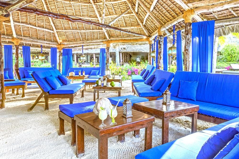 Breezes Beach Club And Spa Буэхуу Экстерьер фото