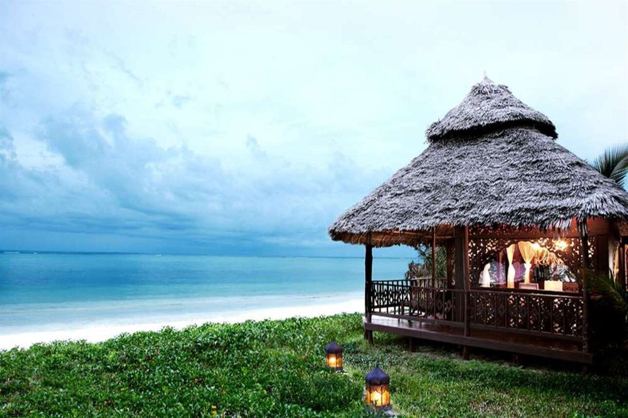 Breezes Beach Club And Spa Буэхуу Экстерьер фото